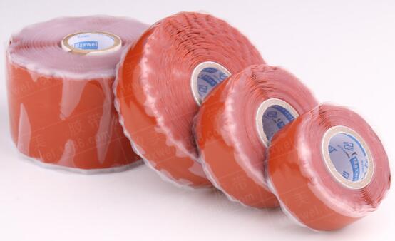 �����z��ճ��