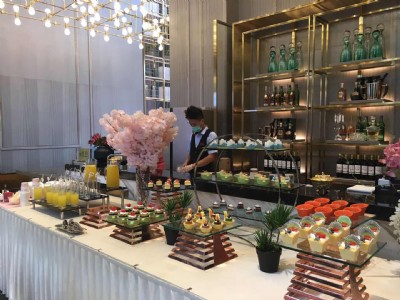 ��ɽ���������T�˚��̼҇��Nʢ��