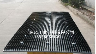 �����D���_����ëˢ��