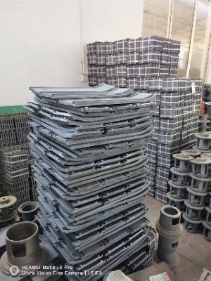 q377���^����C