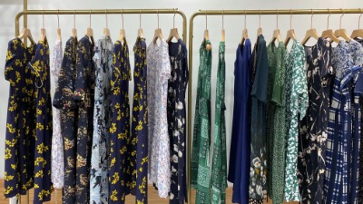 ��(ji��n)�½z��21��Ů�b�V��β؛���l(f��)