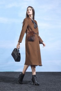 ��¶��Ů�bƷ��β؛���lȥ��������hβ؛Ů�b���lֱ��