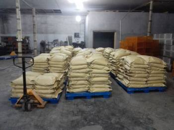 �����������~�F�i�\