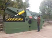 �����������͏U�F�����{�~���ЙC�r��