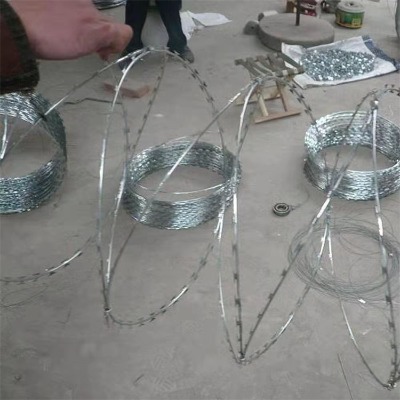 �������̝L�\߅���ô̽z�L�\��Ƭ�̾�