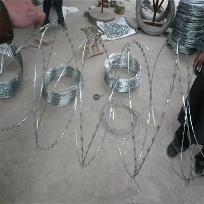 �Lɳ��\��Ƭ�̽z�L�\�S�ҳ��ݲ��P䓵�Ƭ�̾W