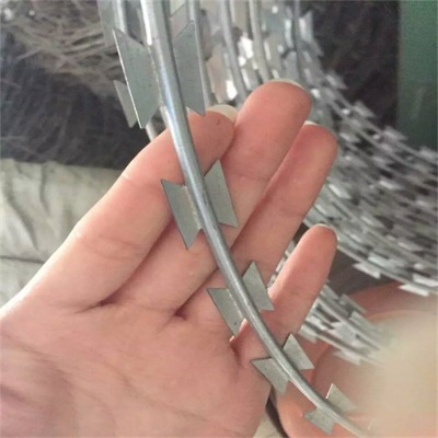 ������\��Ƭ���K�S���Rꖸ��F�̽z�L�\�R�ݴ̵�Ȧ