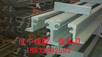 ������s�p�������z