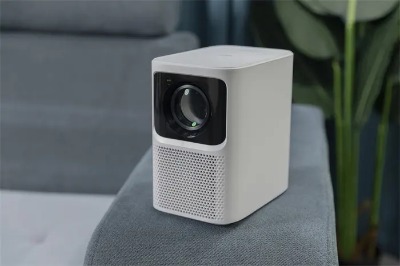 ��Ȥ�ۺ����(w��) ��ȤͶӰ�x�S���c �D���{(l��n)�� ��Ӱ