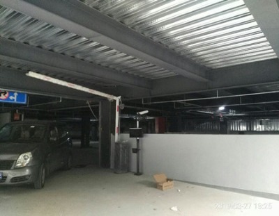 ܇�������۱������U