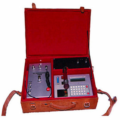 ���_��˹��·�������y���x