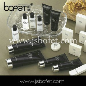 ���ݸ߶˾Ƶ��׺�Ʒ���B�T�Ǽ��Ƶ�һ������Ʒ���ñ�