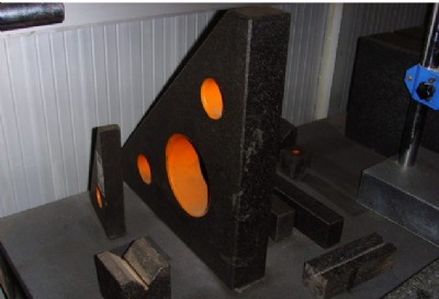 ����ʯֱ�ǳߡ�����ʯֱ�ǳ�