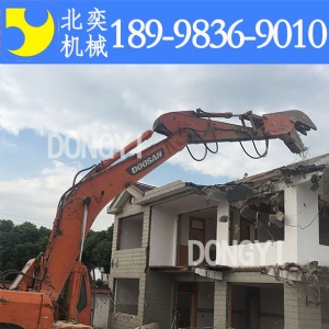 �M���ھ�CҺ�������Q