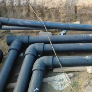 ��������pe�oˮ�ܱ�ˮ����н��������Ч��