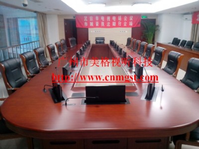 �ɶ����h��22��Һ���@ʾ��������