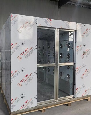 ���P��L����