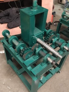 ���ܙC�S��  �๦�ܝL��ʽ���ܙC