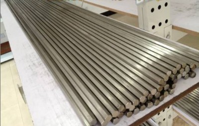 �M��304���P����ǰ��˜�