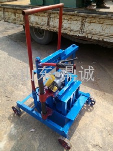 空心磚制磚機(jī) 山東曲阜制造手動砌塊機(jī)標(biāo)磚制磚機(jī)