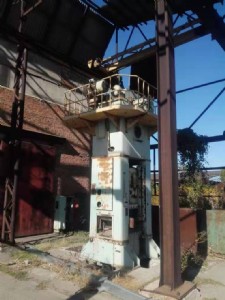 ���۶���400t�]ʽ���c�����C