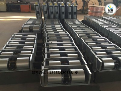 �L�C�P�܏S��