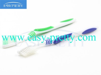 �����Ƶ�һ������Ʒע�z����һ���b�S�����l(f��)�N(xi��o)��