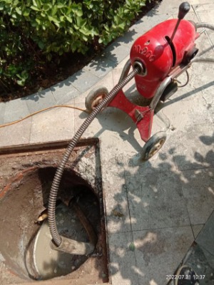 ��ɽ·�����I����RͰ��������ͨʮ�꽛�