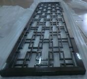 ���P����L ���~���L�����~���ࡢ���~����