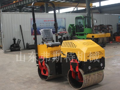 ��˹��1��С�͉�·�C���®aƷ�d��Һ����·�C�r��