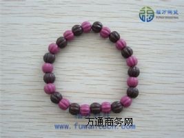 ��ɫؓ(f��)�x�ӱ����Ʒ���Ь����M(j��n)����� ���ߙn�Nʯ���