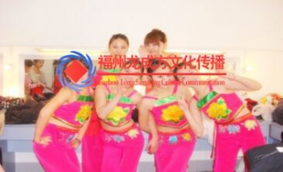 ���ݶ����D(zhu��n)���ݖ|�������D(zhu��n)�݆T��Ц�ƕ�(hu��)�����ļҺ�