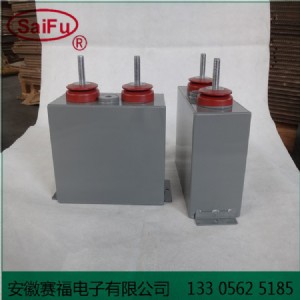 �}�_�߉����������