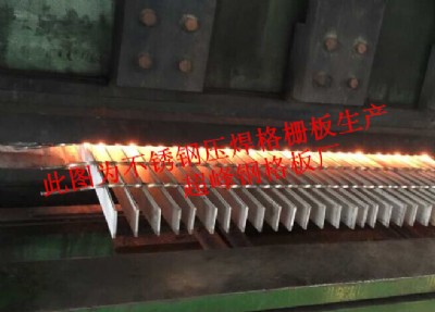 ���P䓉���䓸��