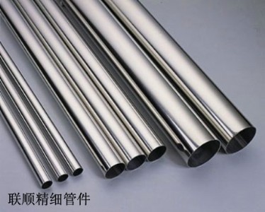 ���P�ë���܏S��ֱ�N