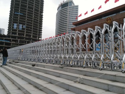 �F�늄��T�F�늄���s�T