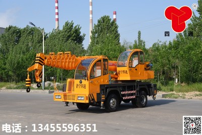 ������ͨС��܇�S�ҹ�؛�Rȫ6����܇