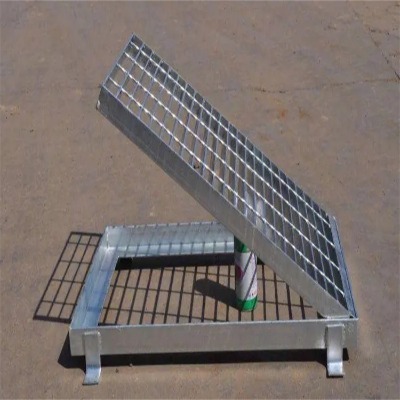 �ӱ���\��ˮ̎��䓸���_������ˮ�Ϸ�������̤�����_���������w