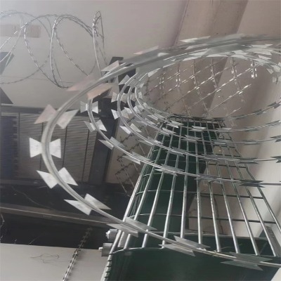 �C����Ƭ���K���\��Ƭ���K���F�z�F��޼