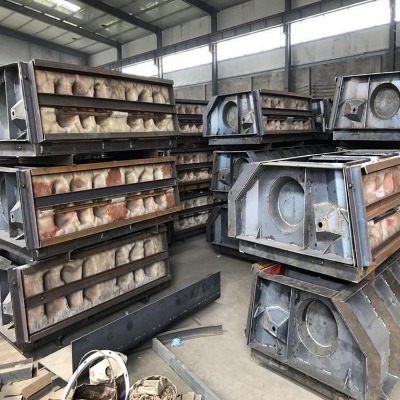 ֲ���A���o��ģ�ߏS������