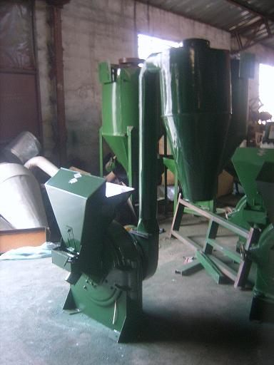 �������׷���C