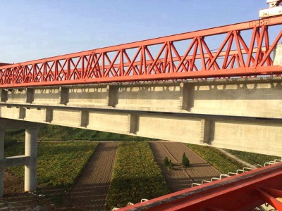 �ӱ��е¼ܘ�C(j��)�S(ch��ng)��180���ܘ�C(j��)�b܇(ch��)�l(f��)؛