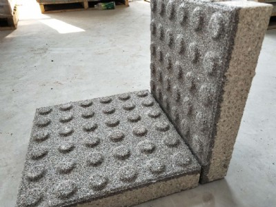 �ό��մ�͸ˮ�u  ����͸ˮ�u�ИI������