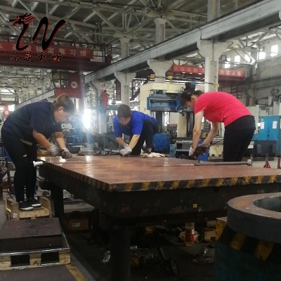 �T�Fƽ��ƽ�_�����P�ξS��