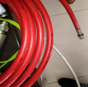 �߉�������֬�� �߉���Ϳ�� �y����ܛ��