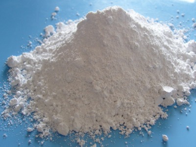 ������ˮ���{�׷�