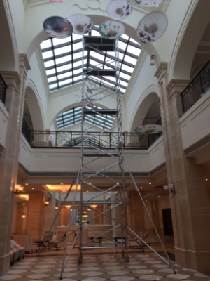 �����X�Ͻ��_�ּܣ��Ƅ��_�ּ�������҃ȿ��b�_�ּܡ�