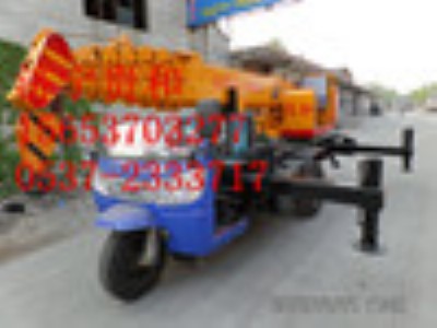 �F�͵�܇�S�ң��F�͵�܇�r�񣬳����F��4����݆С��܇