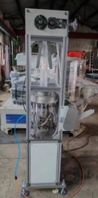 小型吹膜機(jī)多少錢一臺