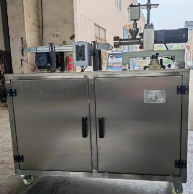 �F�݌�������ڼ��z�C